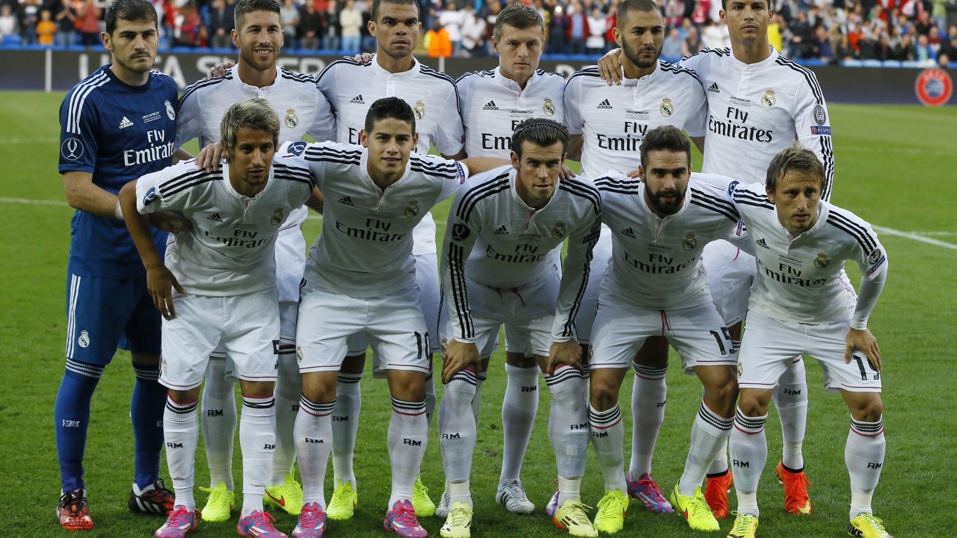 活塞冲垮森林狼，班凯罗在F1街道赛接管比赛，当赛道成为新球场