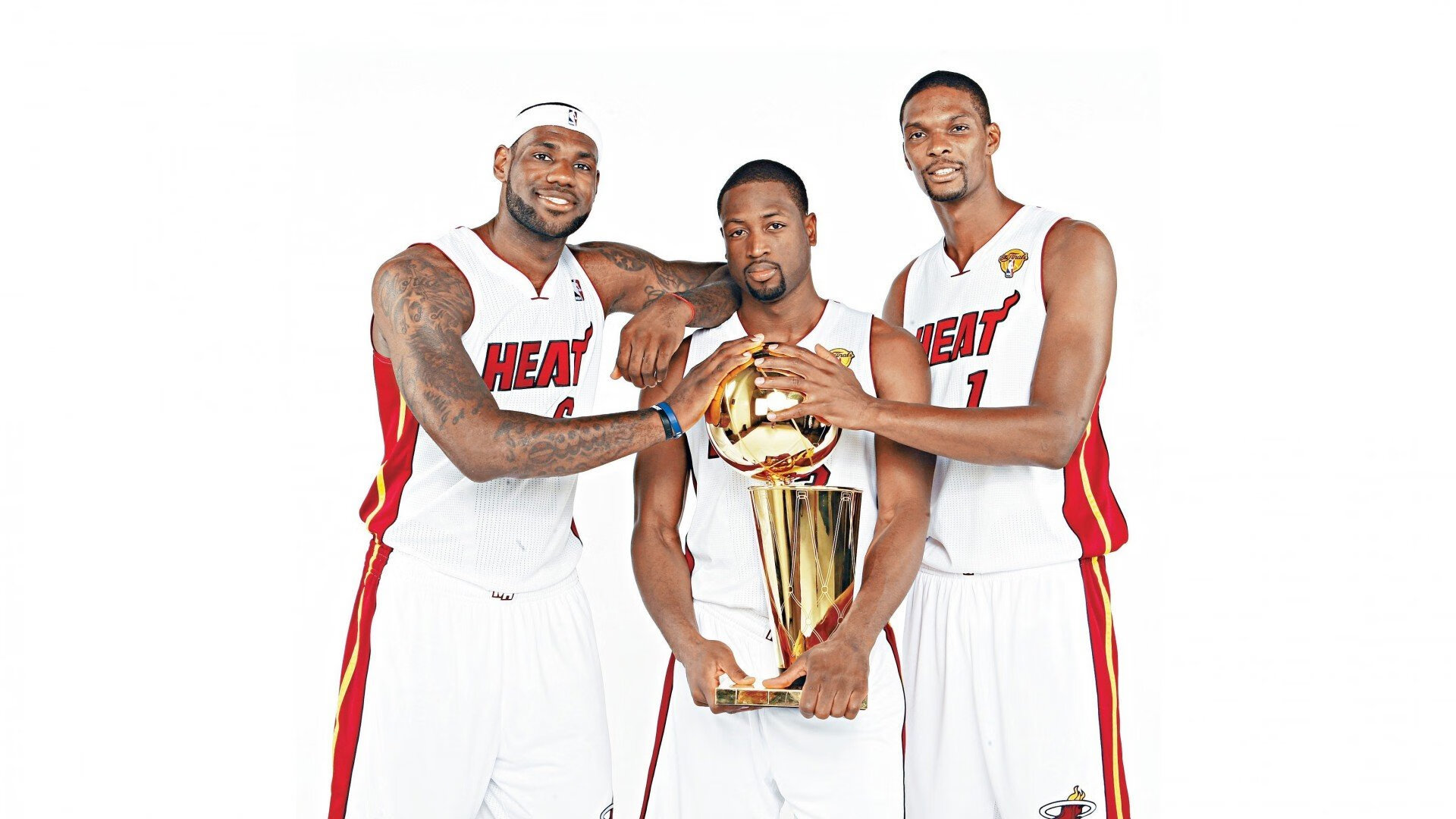 意甲焦点战，奇才拿下尼克斯，战术革新与团队精神的胜利