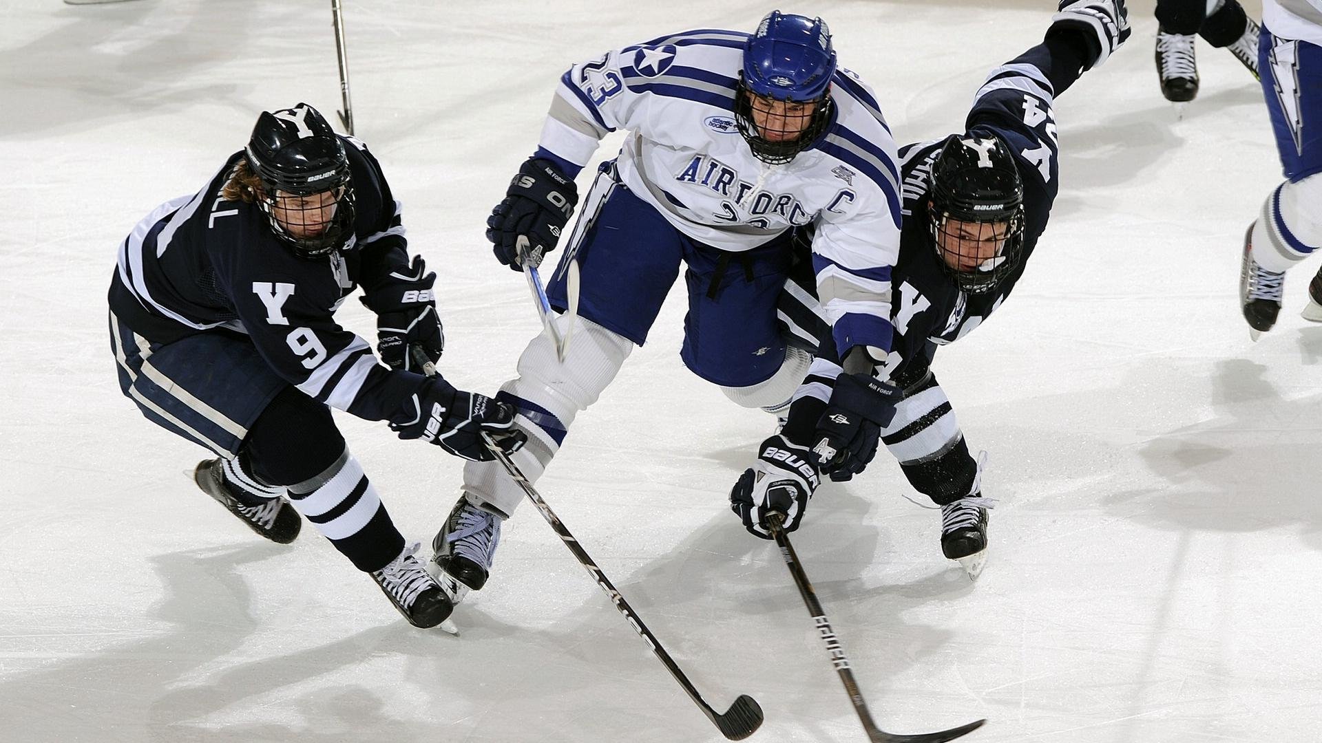 克莱统治全场，活塞决胜局带走公牛